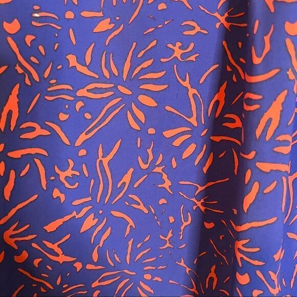 3 for $30! Ellie Kai pattern v neck shirt. - Picture 4 of 11